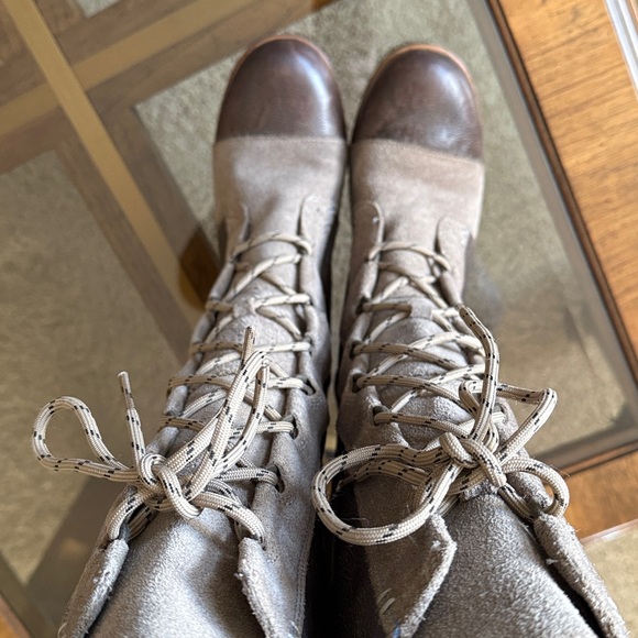 Sorel Cate The Great Tall LaceUp Lug Sole Wedge Boot Style NL2175-227 Size US8.5 - Picture 7 of 17